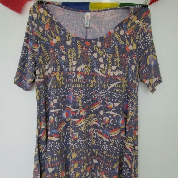 2 Lularoe Tops - Picture 2 of 2